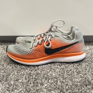 Kids Nike Zoom Pegasus shoes